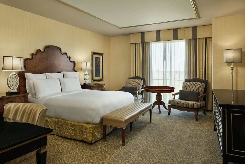 Woolleys Classic Suites - Image 4